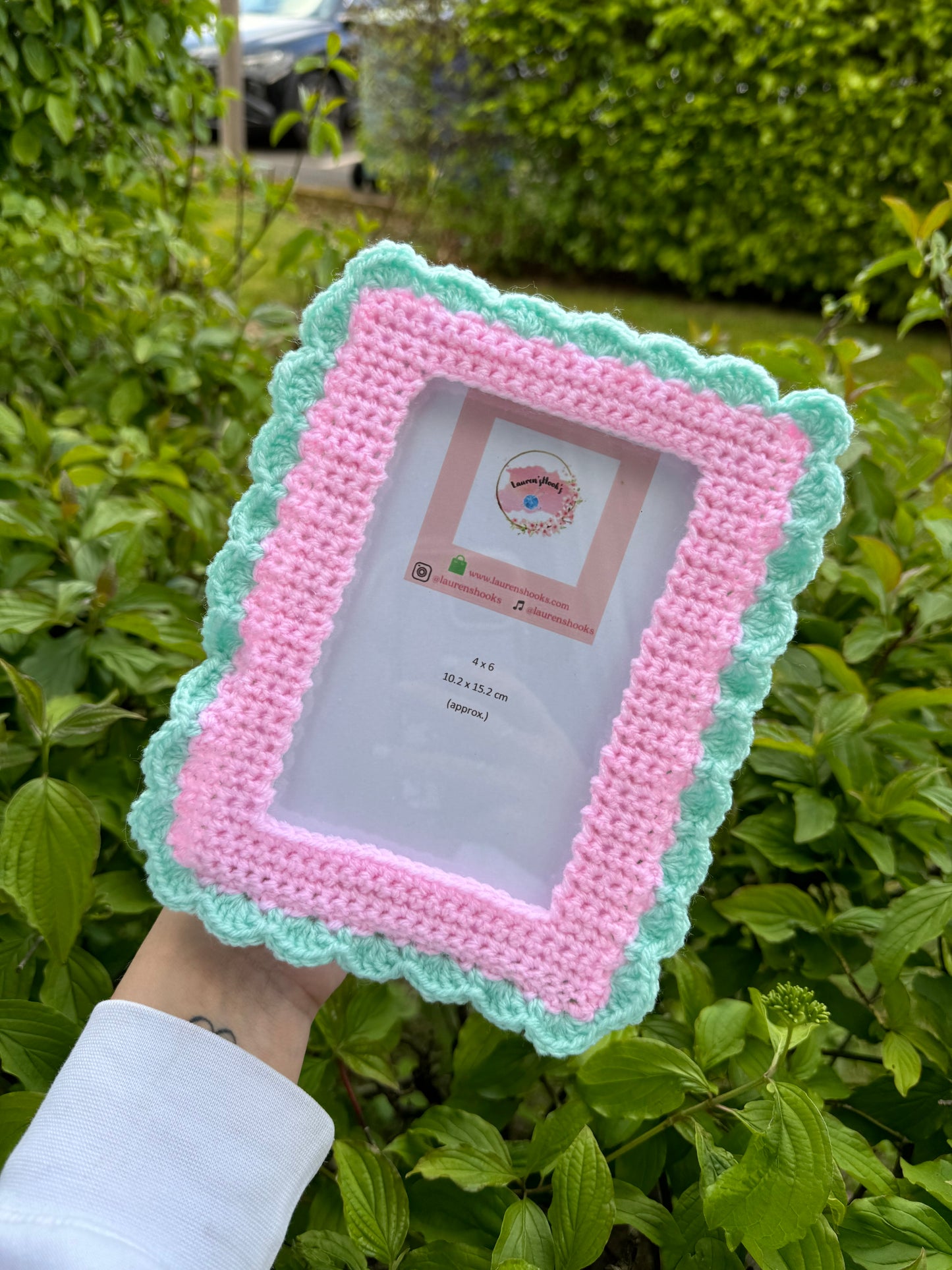 Crochet Pink and Mint Shell Frame