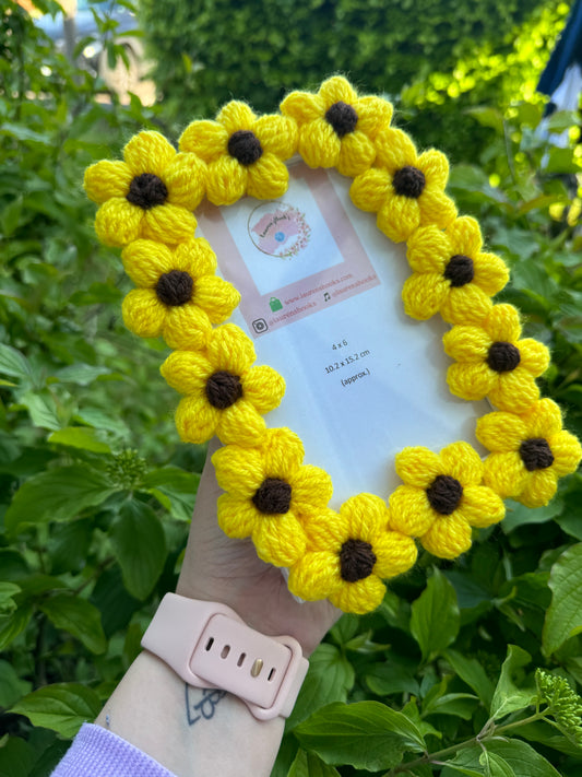 Crochet Sunflower Photo Frame